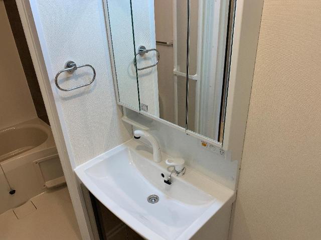 洗面設備　洗髪洗面化粧台（イメージ）