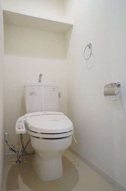 トイレ　コンパクトで使いやすいトイレです