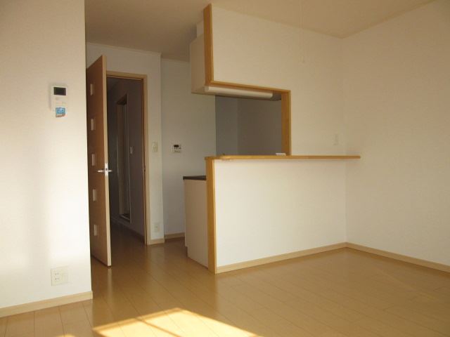 居室・リビング　床もピカピカですよ。