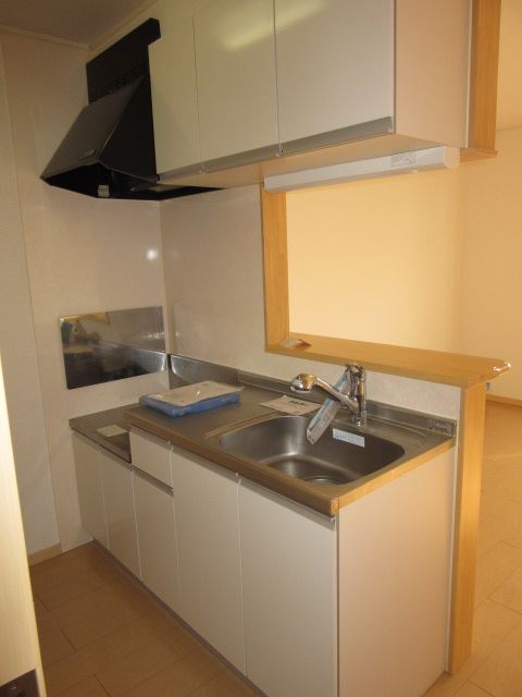 キッチン　キレイなキッチンですよ。