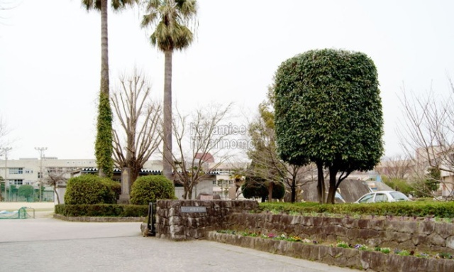 小学校　熊本市立城東小学校（小学校）まで1100m