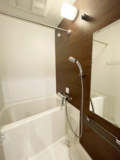 バス・シャワールーム　風呂