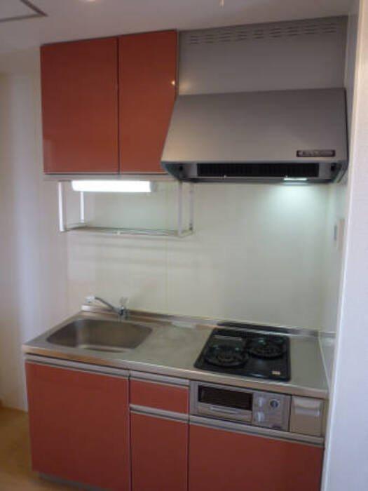 キッチン　※同間取り別部屋の写真です。