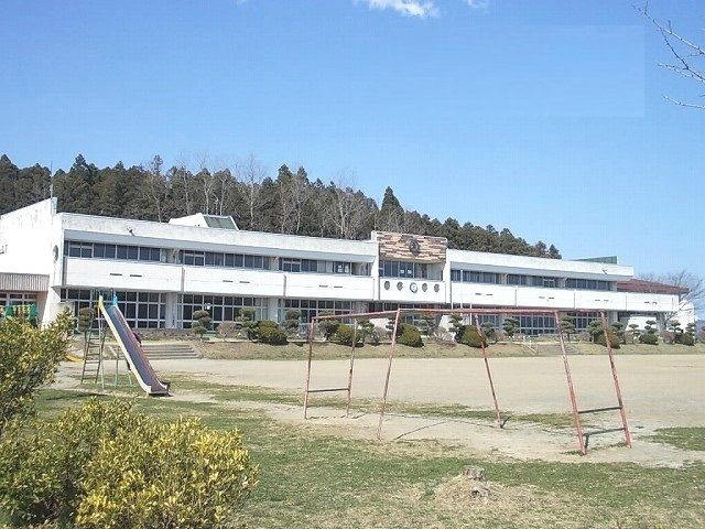 病院　美里町立不動堂小学校（病院）まで850m