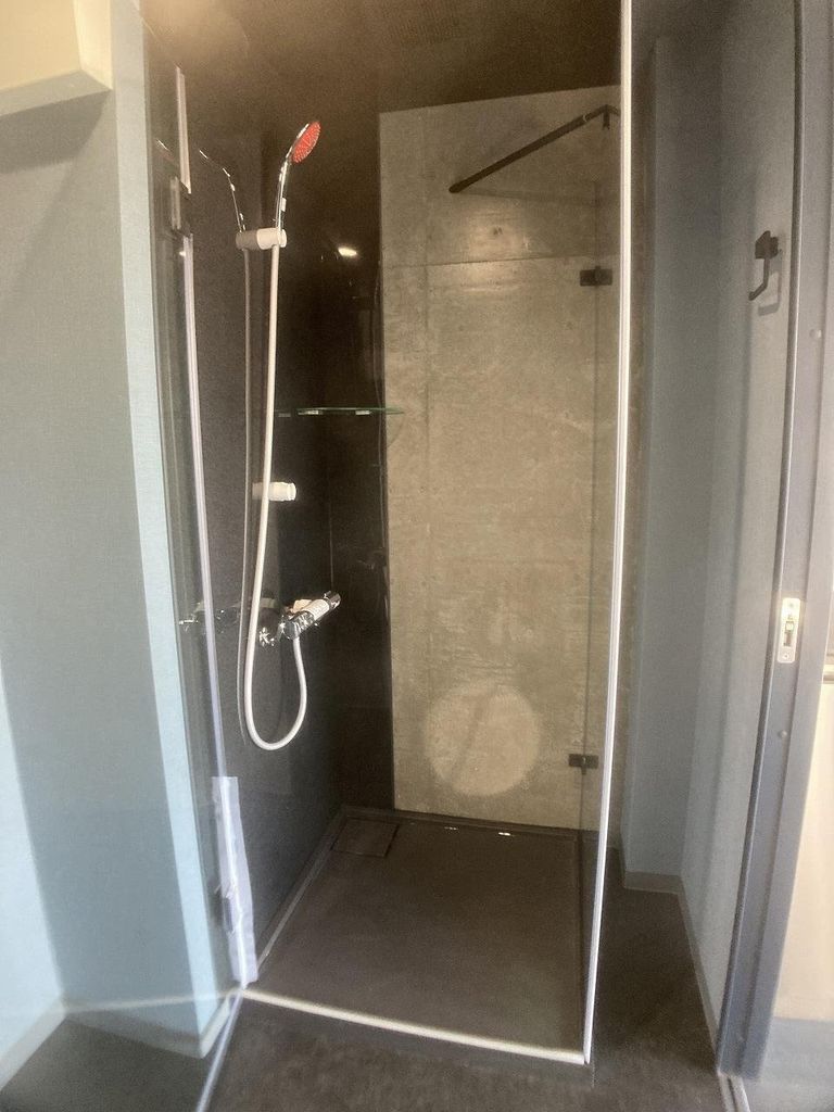 バス・シャワールーム　シャワールーム