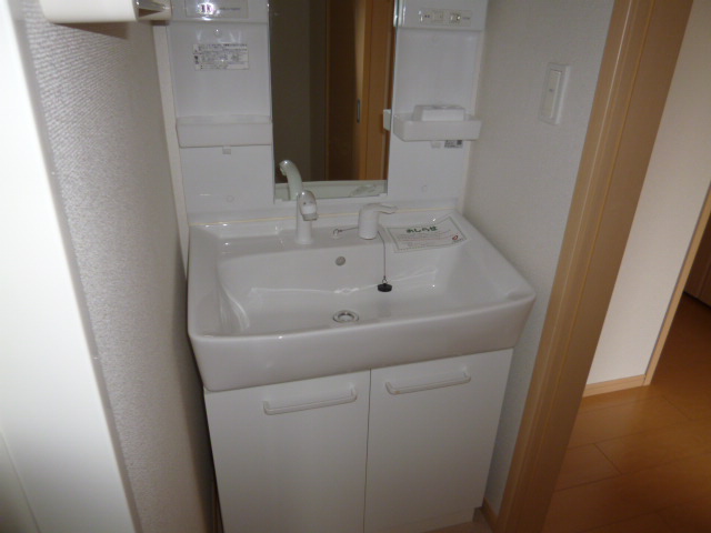 洗面設備　洗髪洗面化粧台