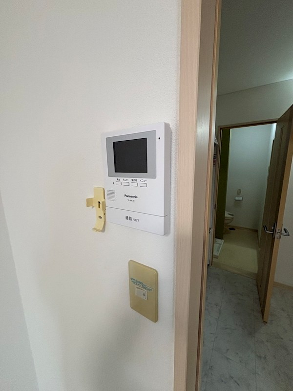 セキュリティ　TVインターホンで防犯面も安心