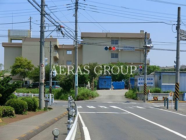 小学校　海老名市立杉本小学校（小学校）まで807m