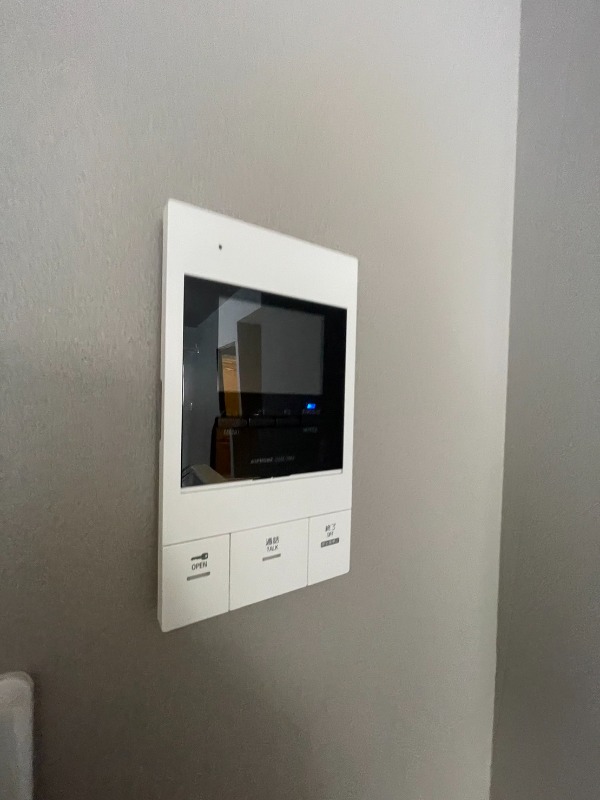 セキュリティ　安心のカメラ付きインターホン♪