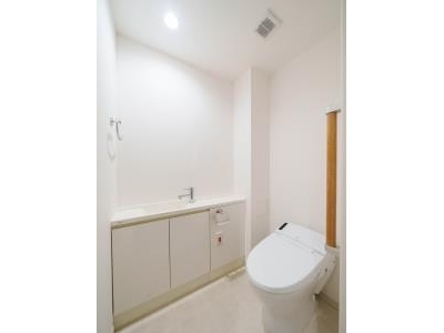 トイレ　コンパクトで使いやすいトイレです