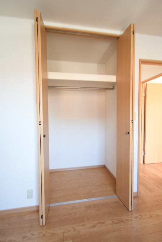収納　クローゼット
