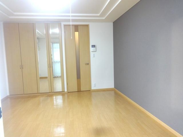 居室・リビング　室内