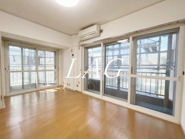 居室・リビング　洋室のお部屋です。