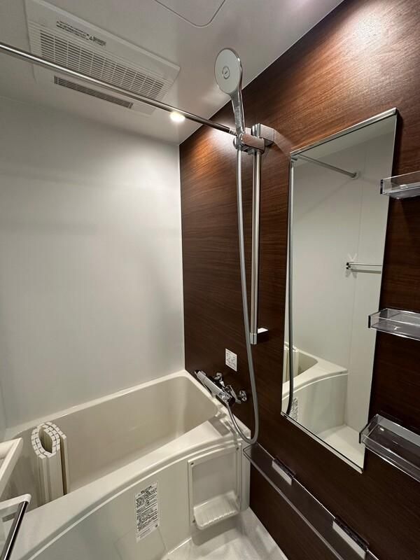 バス・シャワールーム　※別部屋参照