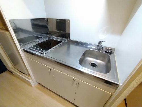 キッチン　シングルレバー設置　シンク広めタイプ