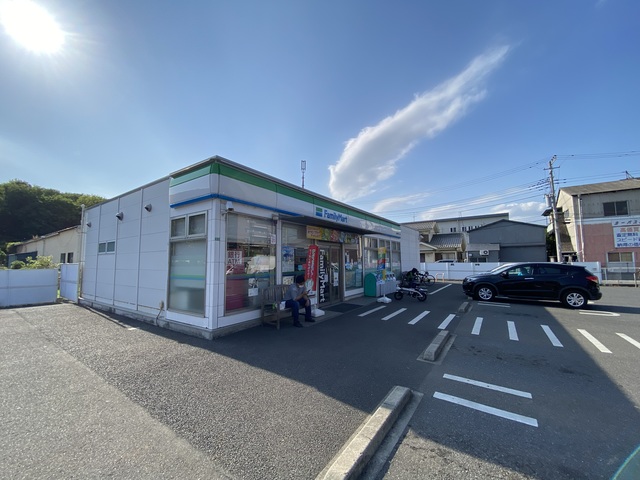 コンビニ　ファミリーマート 船橋藤原四丁目店（コンビニ）まで1302m