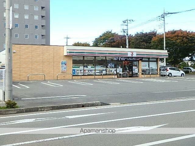 コンビニ　セブン－イレブン那須塩原駅西口店（コンビニ）まで851m