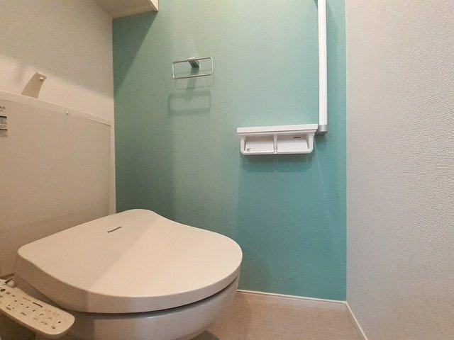 トイレ　ゆったりとした空間のトイレです