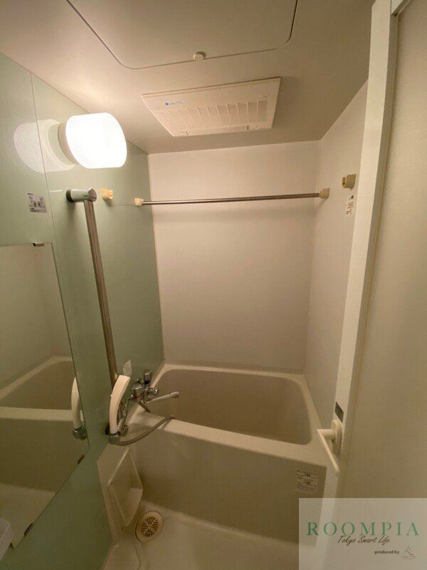 バス・シャワールーム　バス