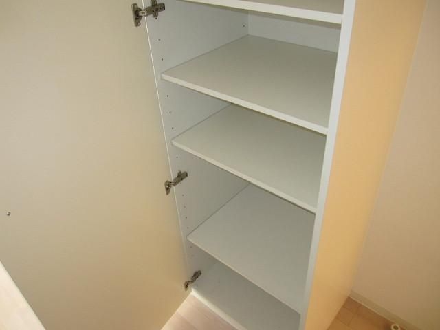 その他　☆キッチン後ろの収納☆
