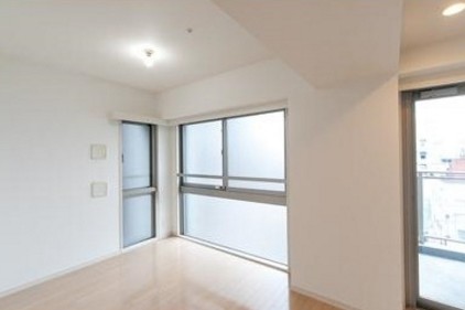 居室・リビング　☆明るい居室☆