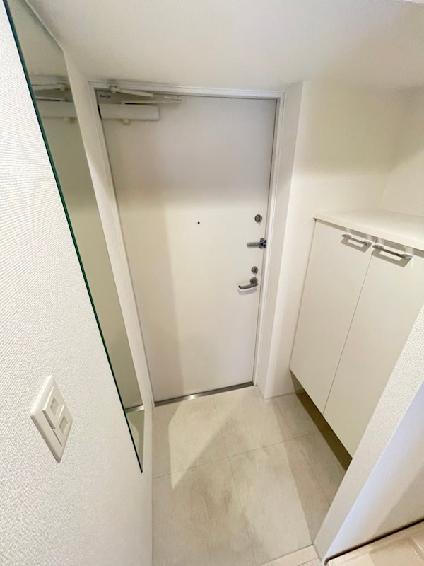 玄関　落ち着いた玄関です