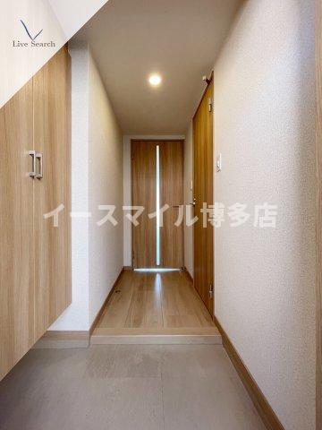 玄関　シンプルで使いやすい玄関です