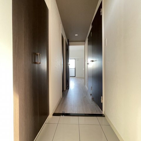 玄関　同仕様タイプです