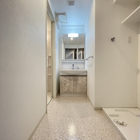 洗面設備　同仕様タイプです