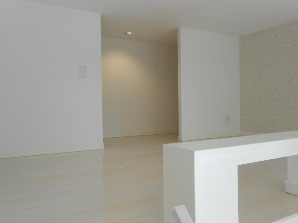 その他　※同タイプ・同モデルの写真を使用