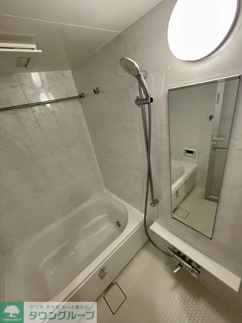 バス・シャワールーム　バス