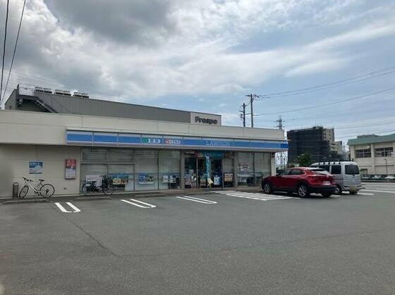 コンビニ　ローソン長泉中土狩北店（コンビニ）まで475m
