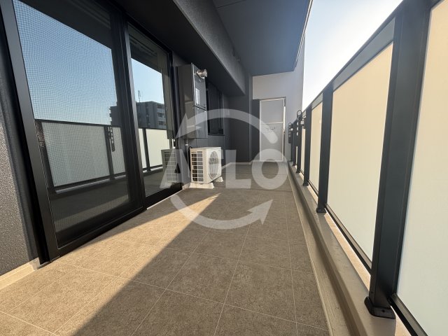 バルコニー　リビエナ　グラン　新梅田　バルコニー