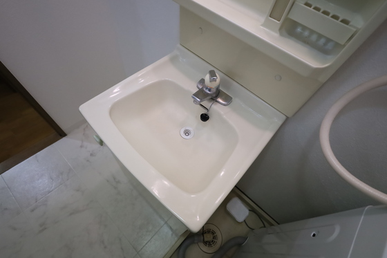 洗面設備　※別部屋の写真です