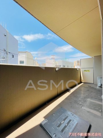 バルコニー　※同物件　別間取り　参考写真