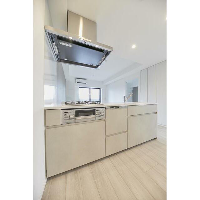 キッチン　※同仕様写真含む