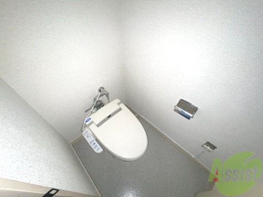 トイレ　トイレはウォシュレット機能付き。シャワートイレは日本の宝。