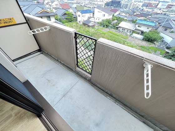 バルコニー　※別部屋の写真です