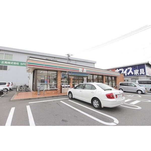 コンビニ　セブンイレブン福岡原田3丁目店（コンビニ）まで510m
