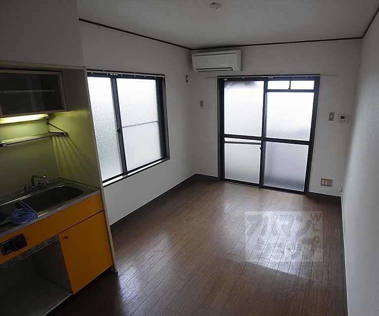 居室・リビング　洋室