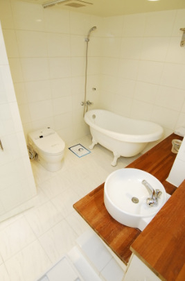 バス・シャワールーム　別部屋参考画像