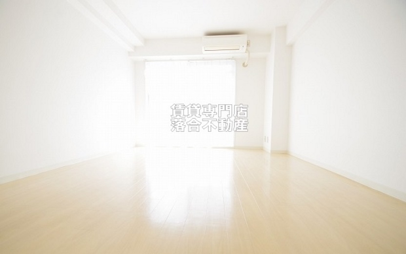 居室・リビング　明るくて使いやすいお部屋♪