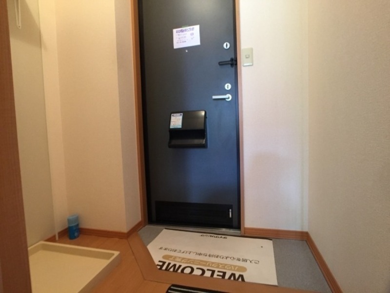 玄関　図面と現状に相違がある場合には現状を優先