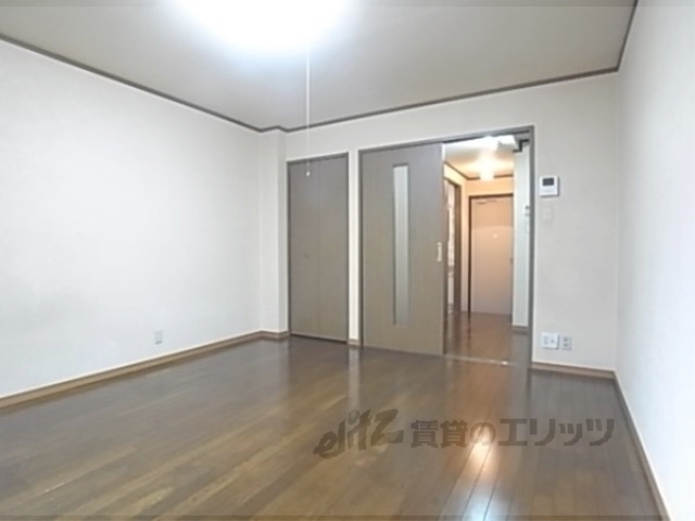 居室・リビング　洋室