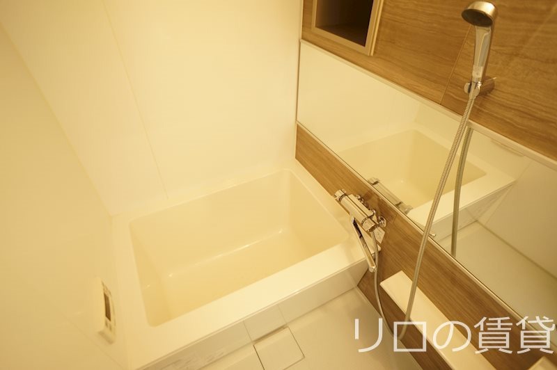 バス・シャワールーム　別号室