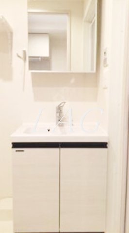 洗面設備　独立洗面台です。