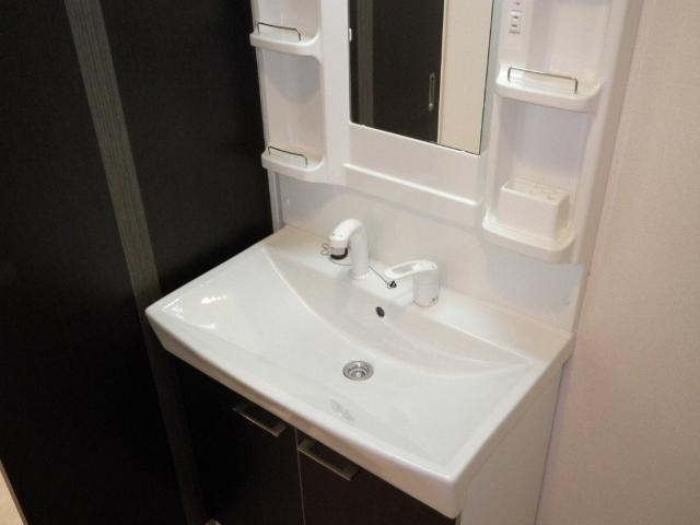 洗面設備　洗髪洗面化粧台（イメージ）