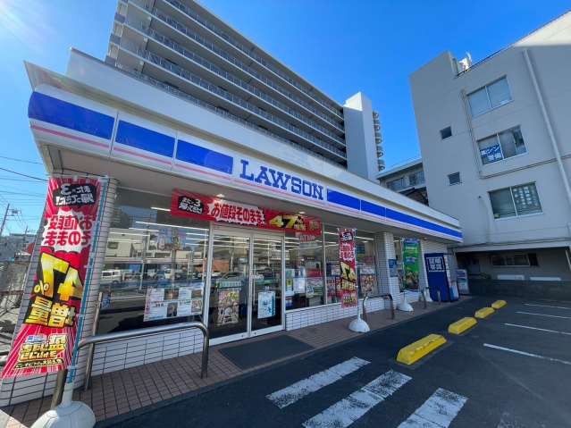 コンビニ　ローソン（コンビニ）まで1256m