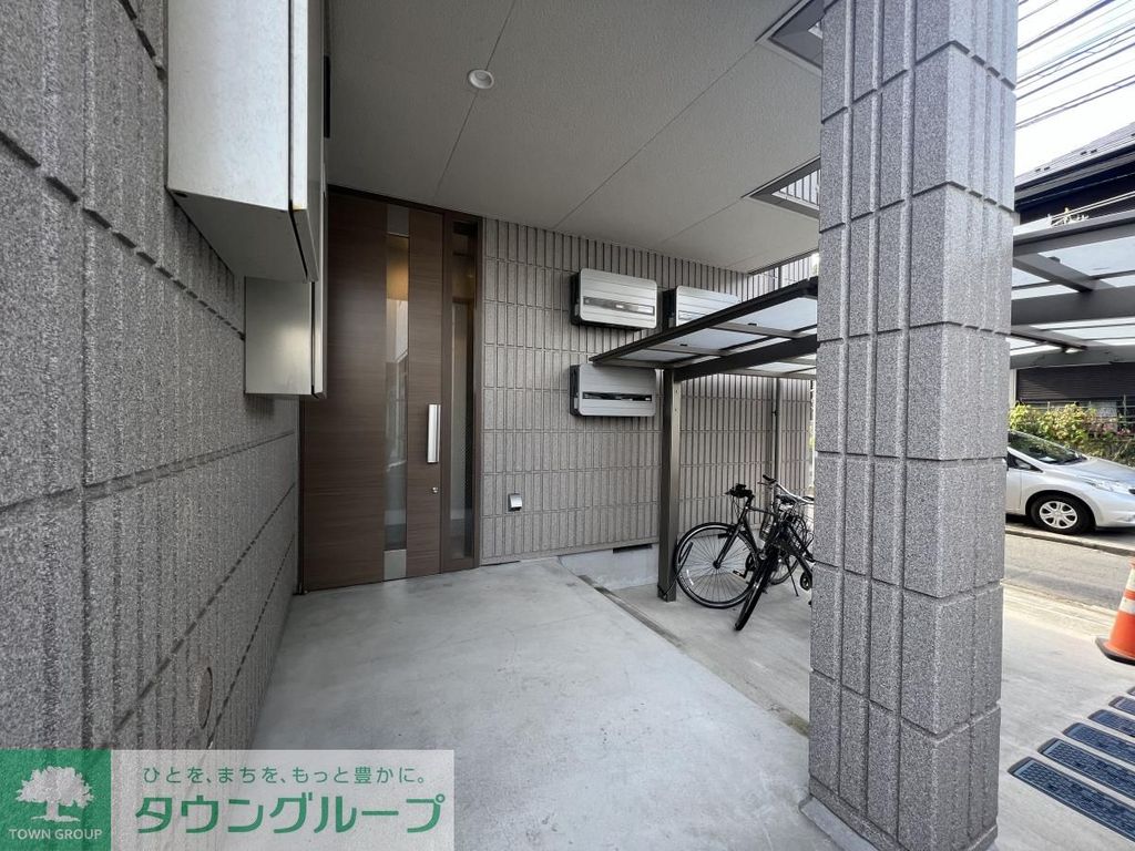 エントランス　エントランス