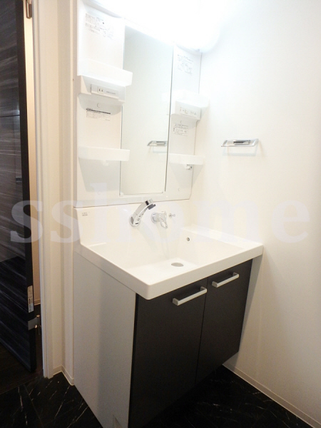 洗面設備　シャンプードレッサー